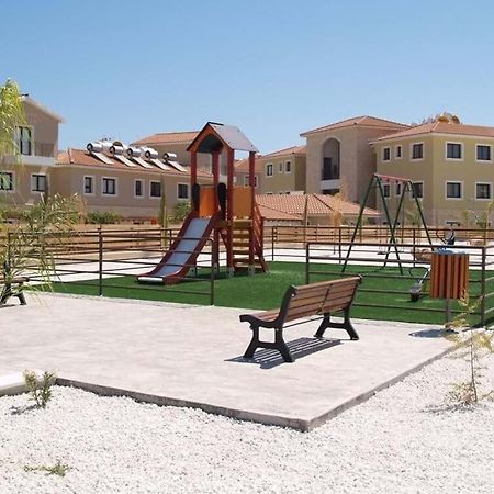 STAY Kyklades Resort&Spa Paralimni Exteriör bild
